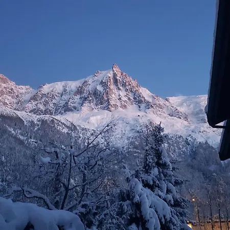 Apartment Les Capucins 2- Vue Mont-blanc - - Escalade *